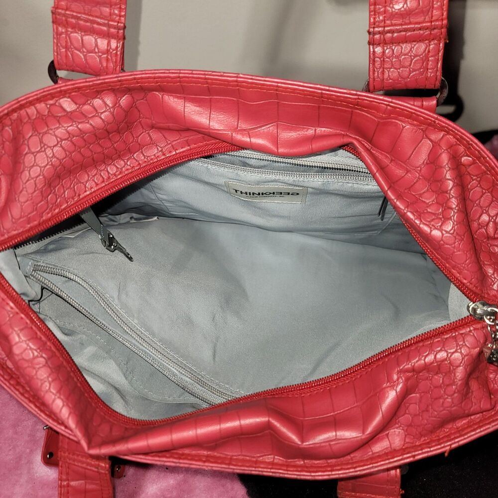 Thinkgeek Handbag Of Holding - W/Strap Red Dragon… - image 5